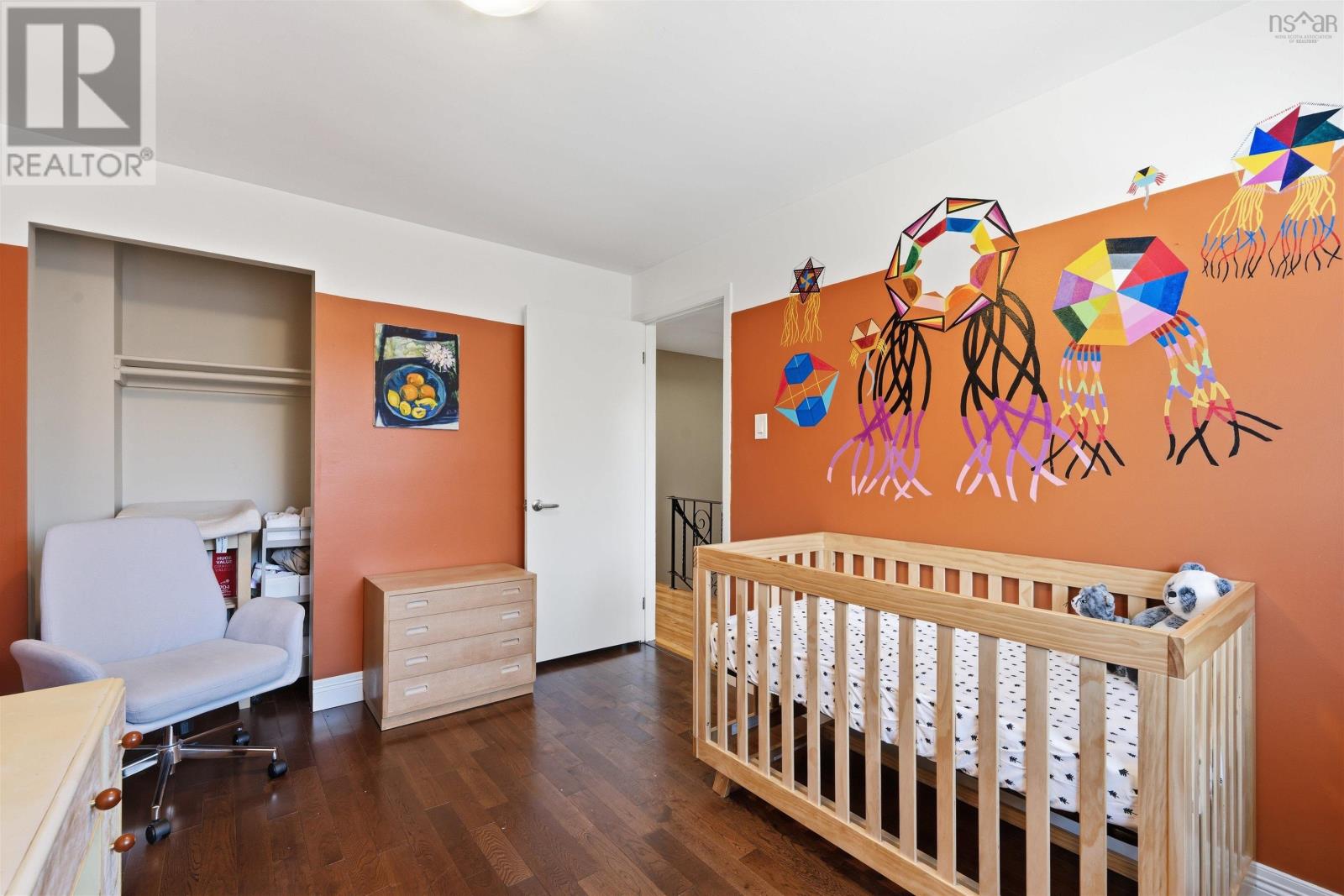 Property 23 of 45 of 5 Apollo Court