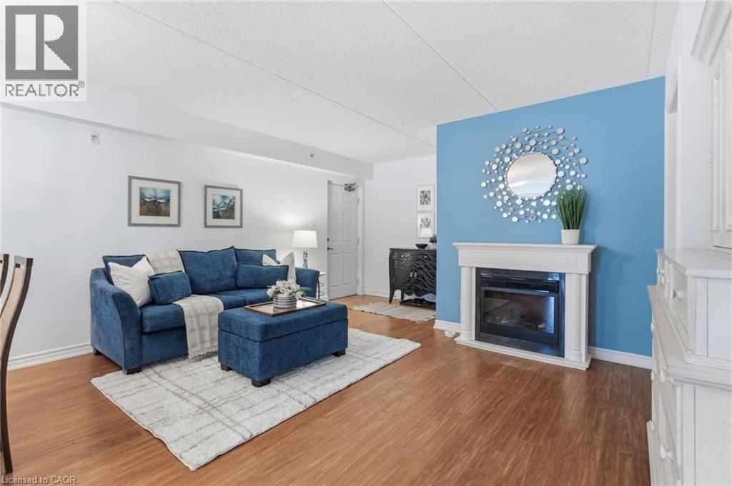 2085 APPLEBY Line Unit# 105, Burlington, Ontario, L7L7H4 — Photo 5
