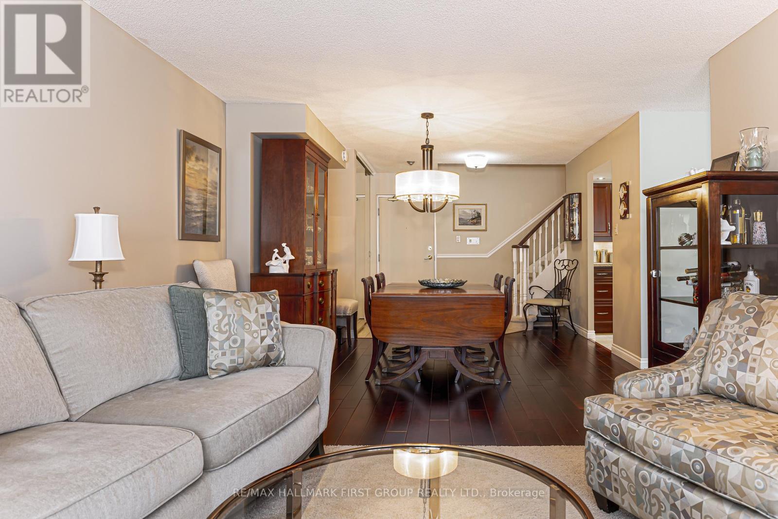 #110 25 CUMBERLAND LANE - 15