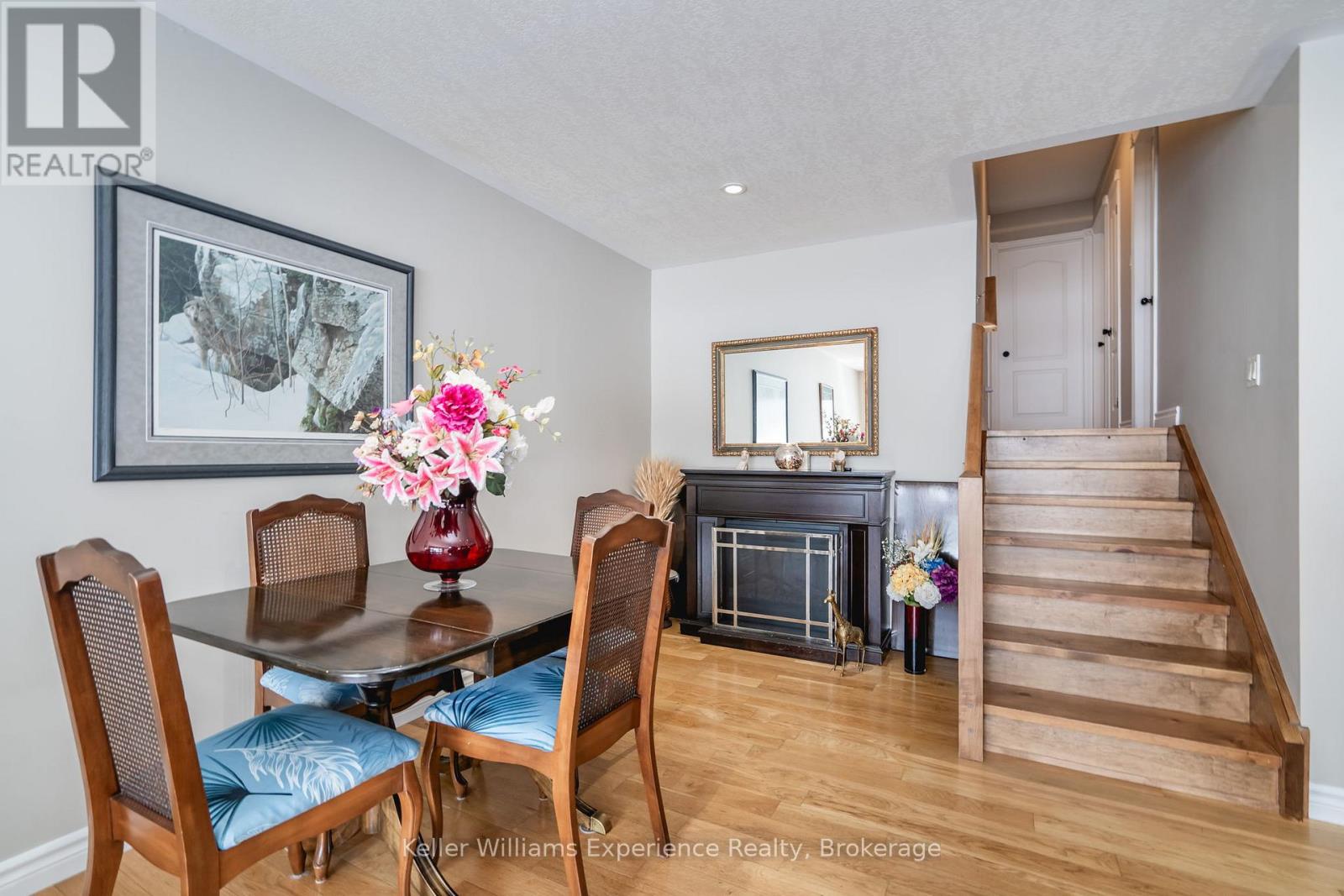201 BAYFIELD AVENUE - 13