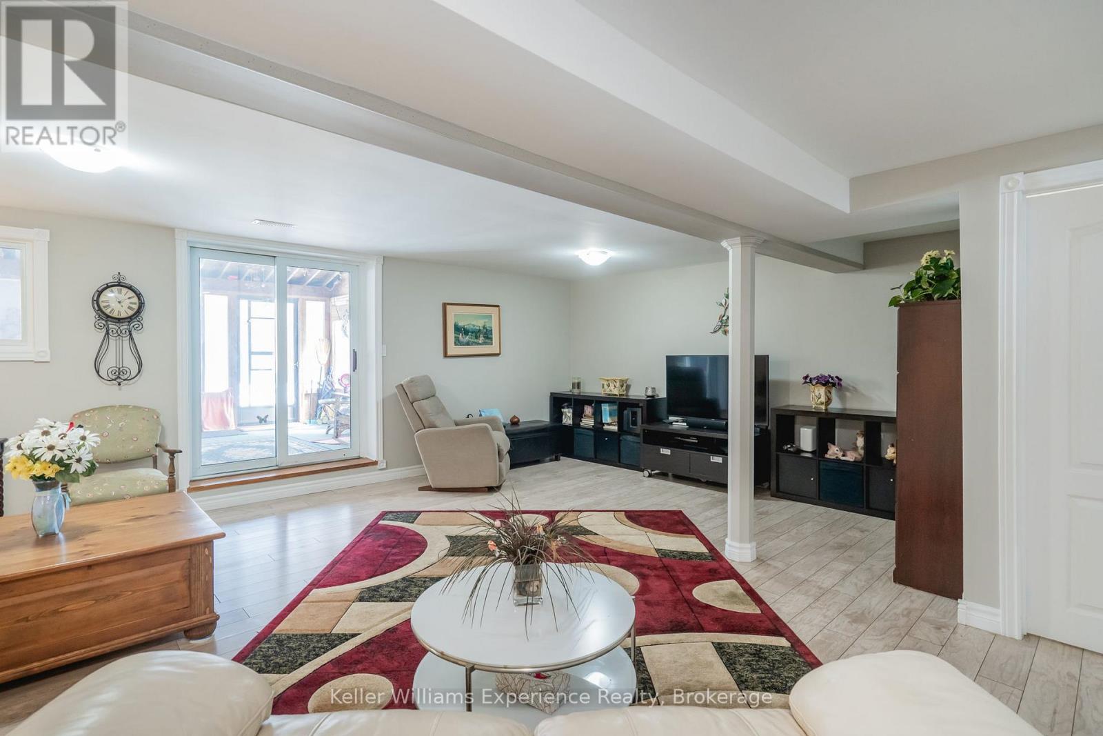 201 BAYFIELD AVENUE - 26