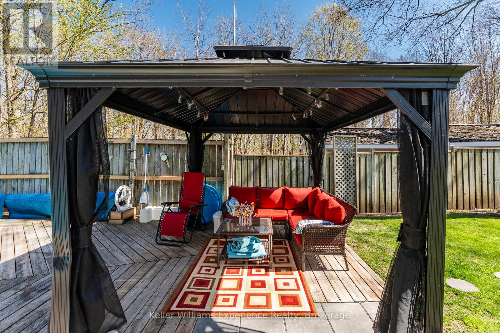 201 BAYFIELD AVENUE - 46