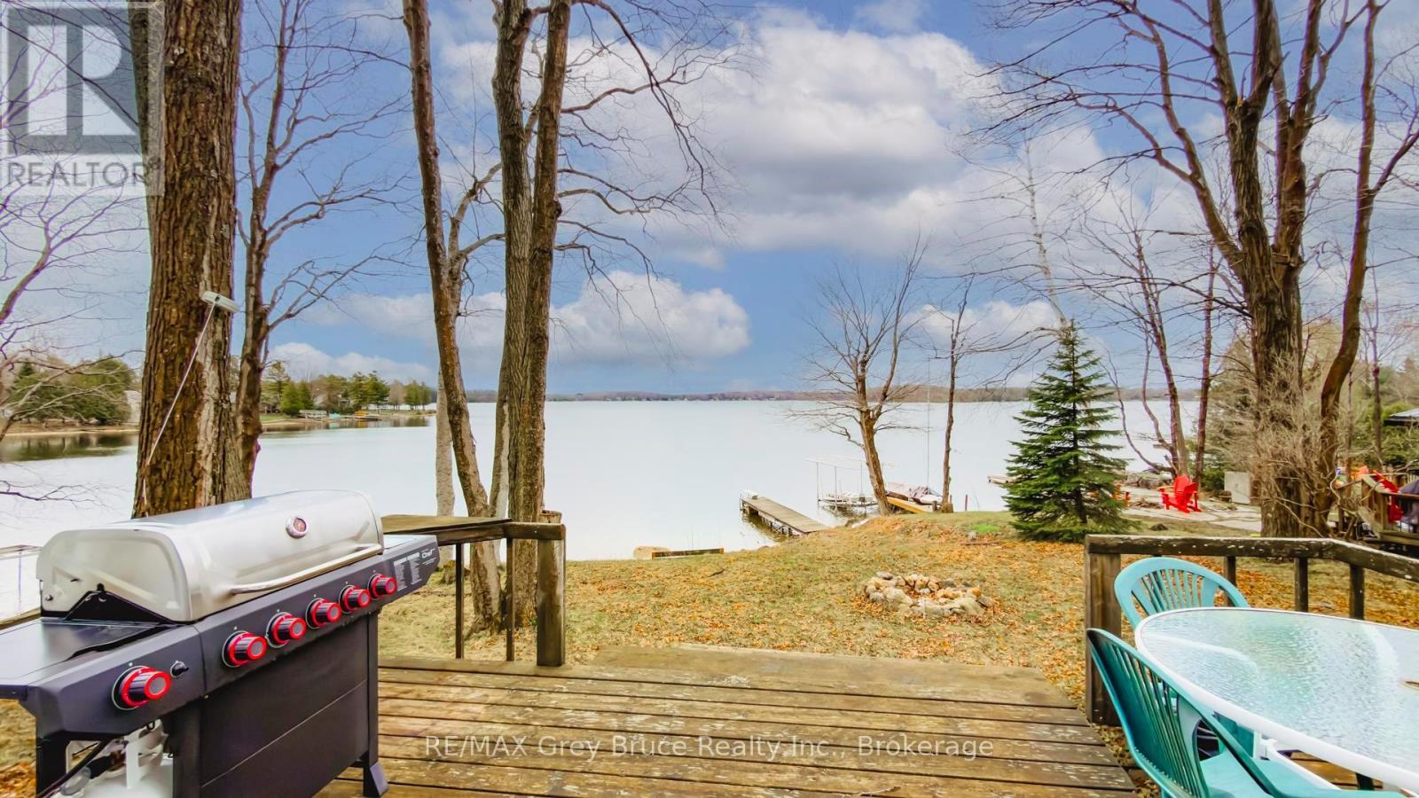 124 STANLEY DRIVE - 34