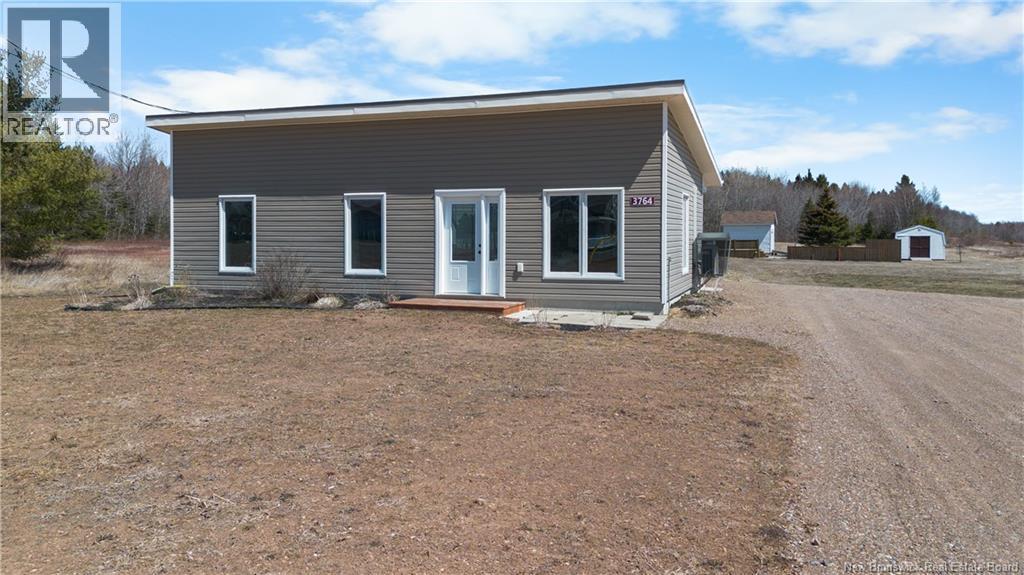 3764 Chemin Robinson - Image 35