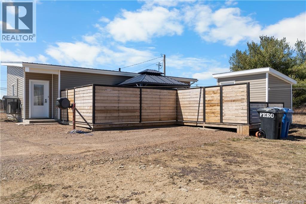 3764 Chemin Robinson - Image 38