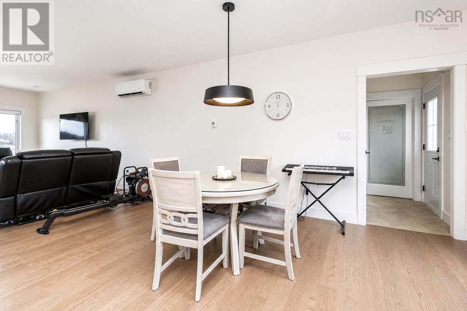 Property 16 of 30 of 91 Ridgevale Drive