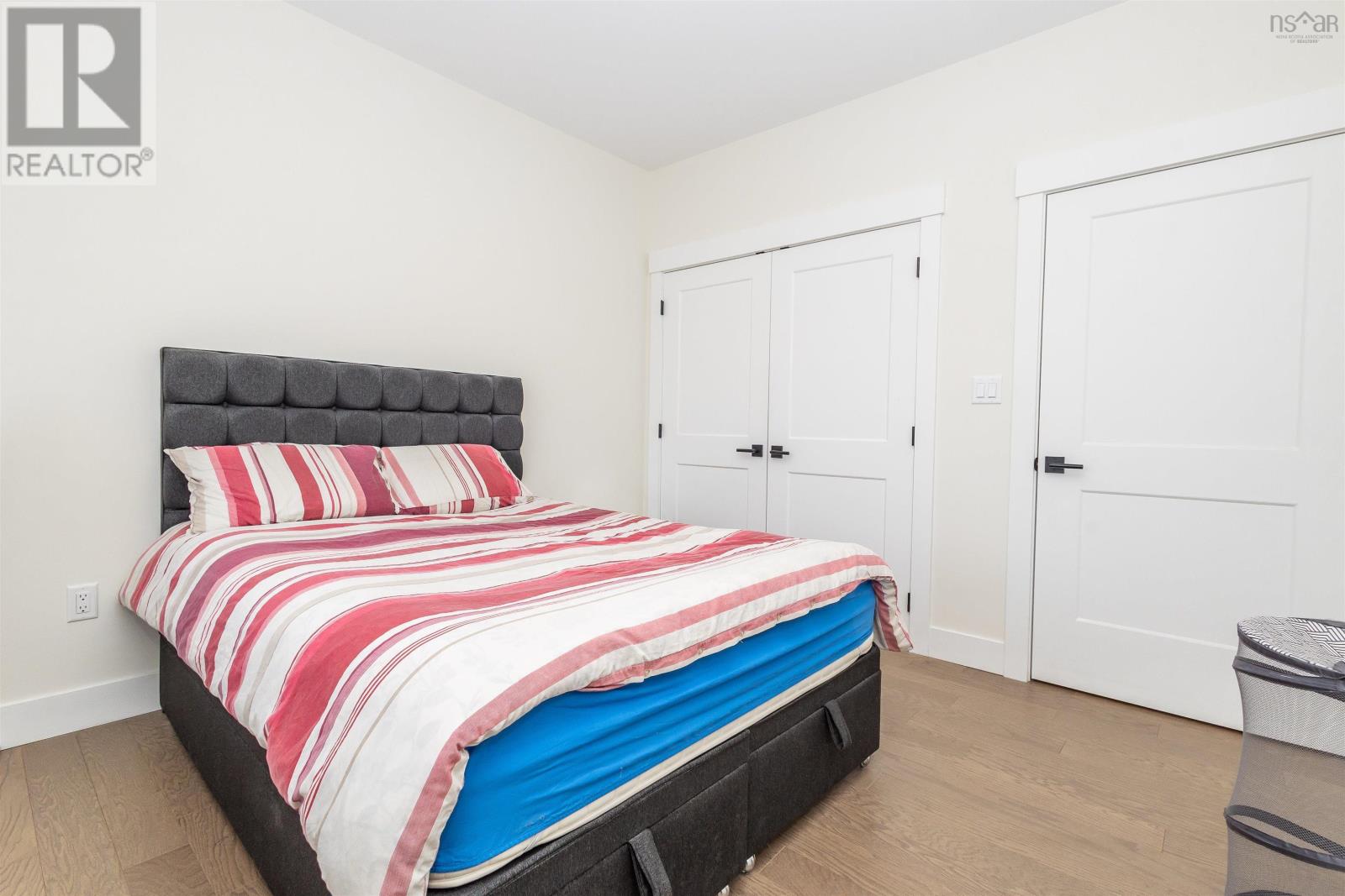 Property 26 of 30 of 91 Ridgevale Drive