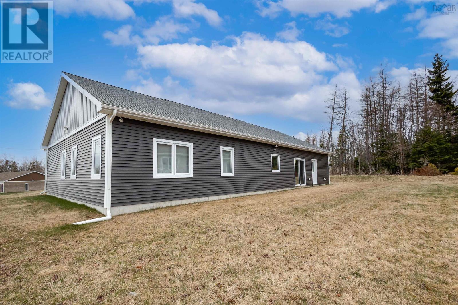 Property 6 of 30 of 91 Ridgevale Drive