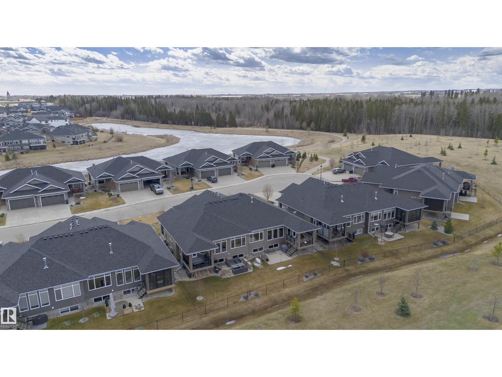 25 HILTON CV, Spruce Grove