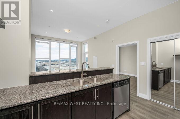#615 16 CONCORD PLACE - 14