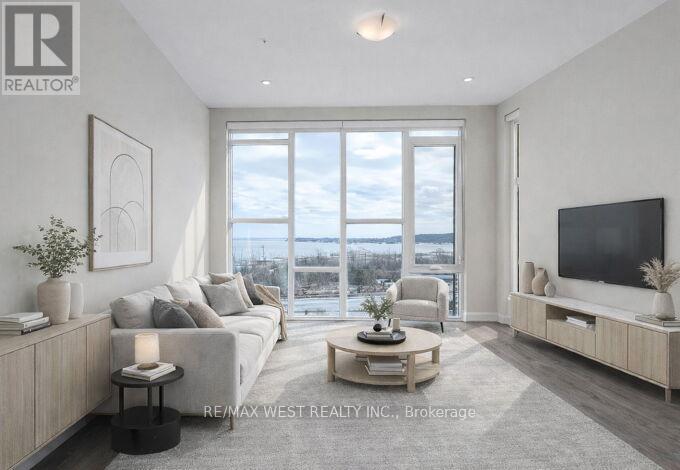 #615 16 CONCORD PLACE - 16