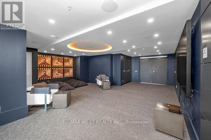 #615 16 CONCORD PLACE - 28