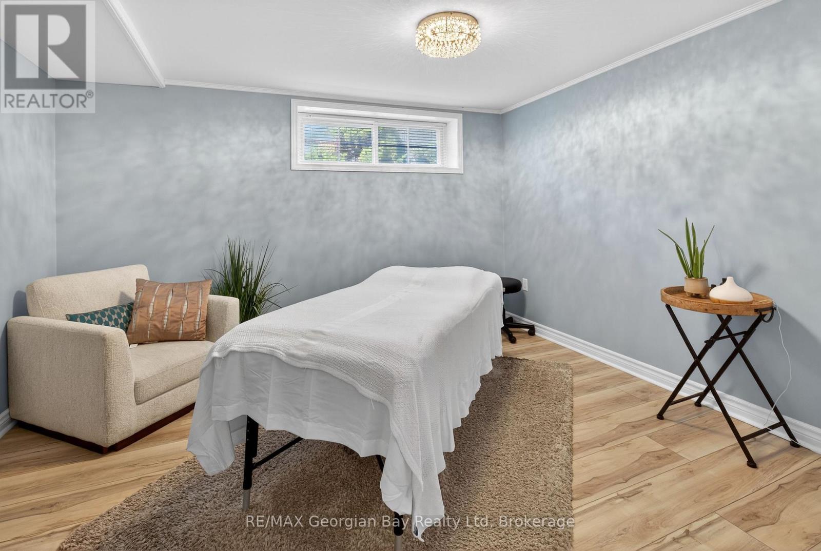919 EIGHTH AVENUE - 22