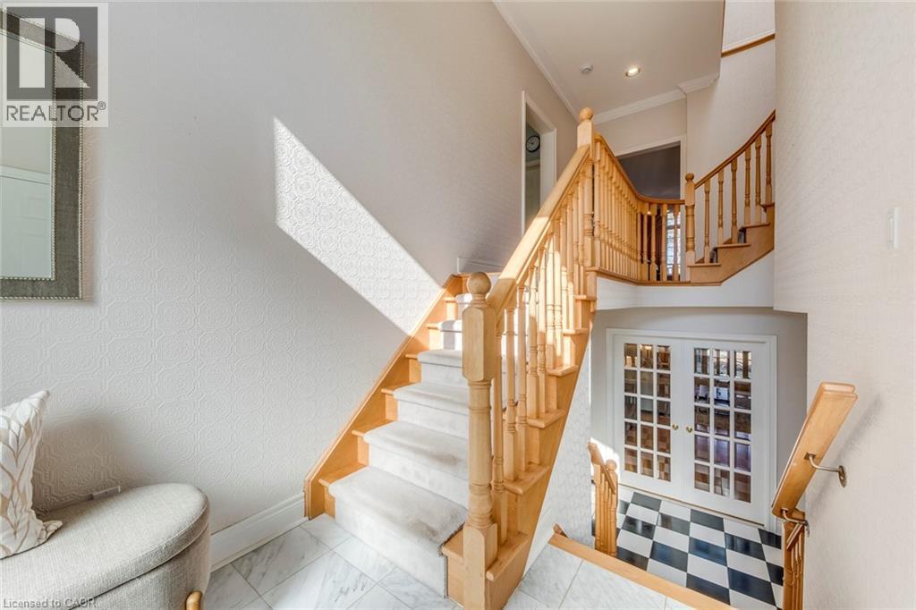 2303 HILL RIDGE Court Unit# 5, Oakville, Ontario, L6M3N3 — Photo 4