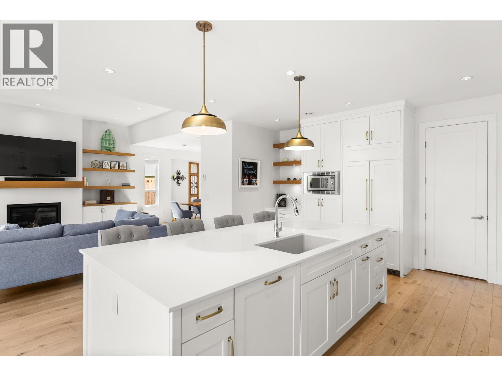 4410 SPANTON Drive, Delta