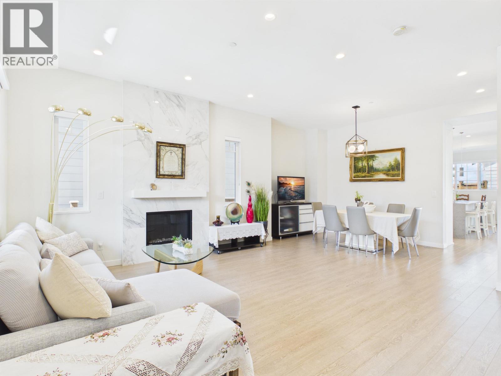 4705 HAZELNUT Way, Tsawwassen