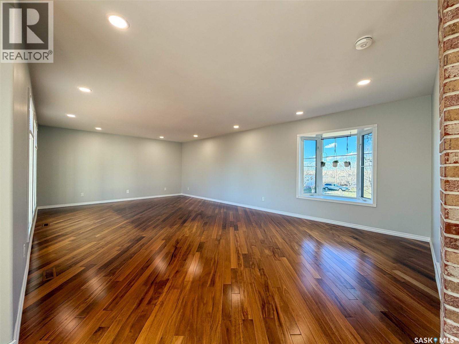 117 2nd STREET W - photo 4