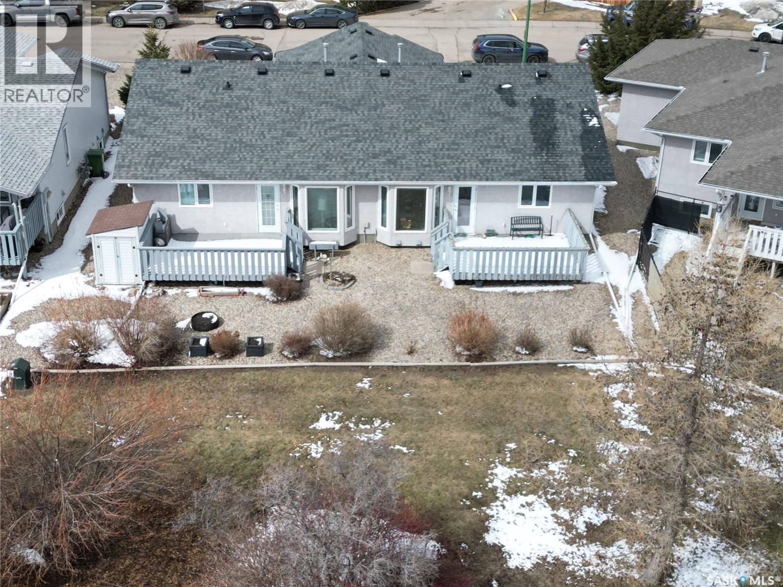 93 Russell DRIVE - photo 4