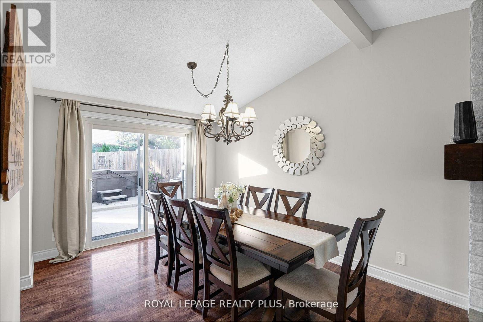 2063 CAVENDISH DRIVE — photo 14