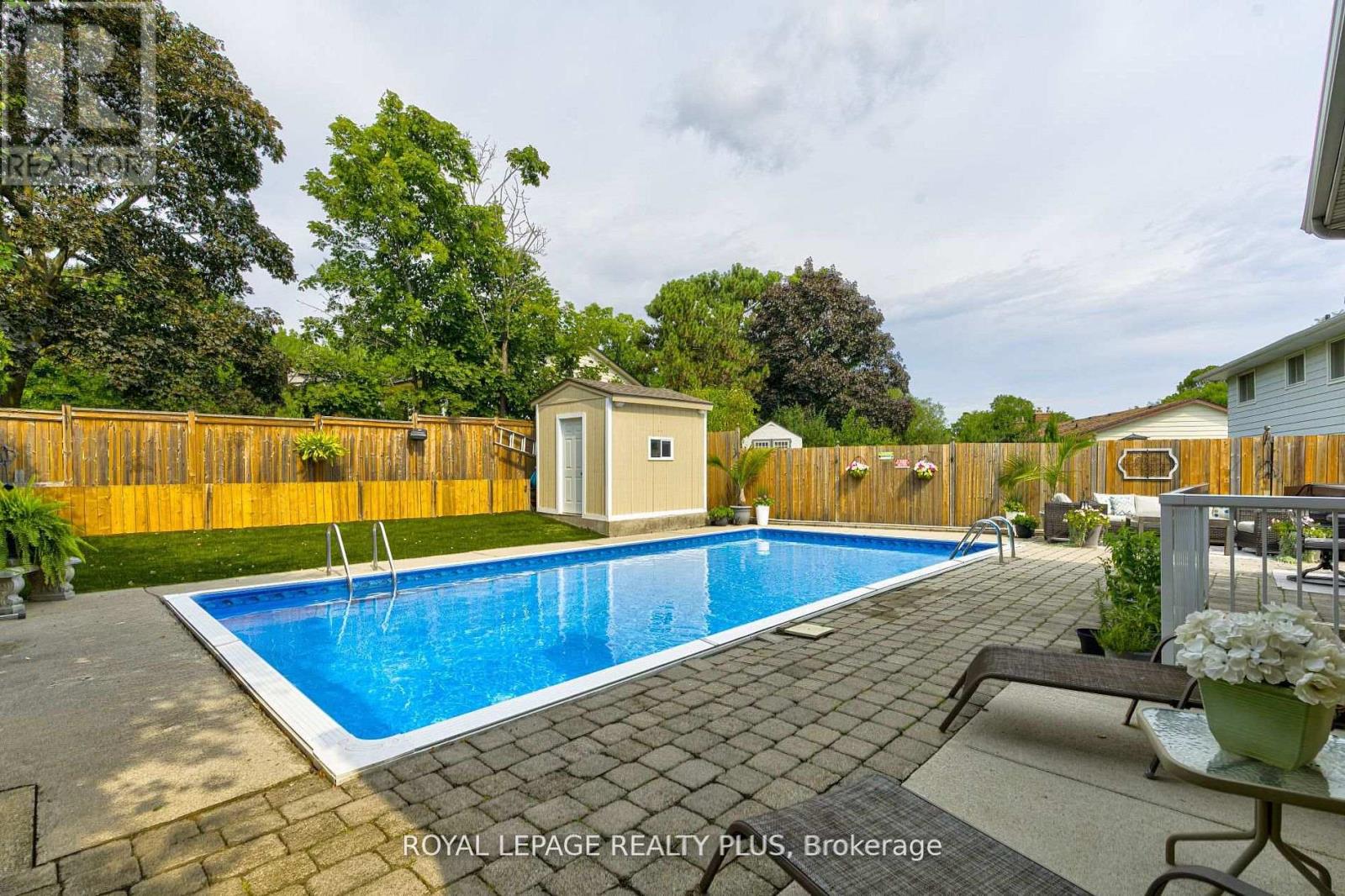 2063 CAVENDISH DRIVE — photo 46