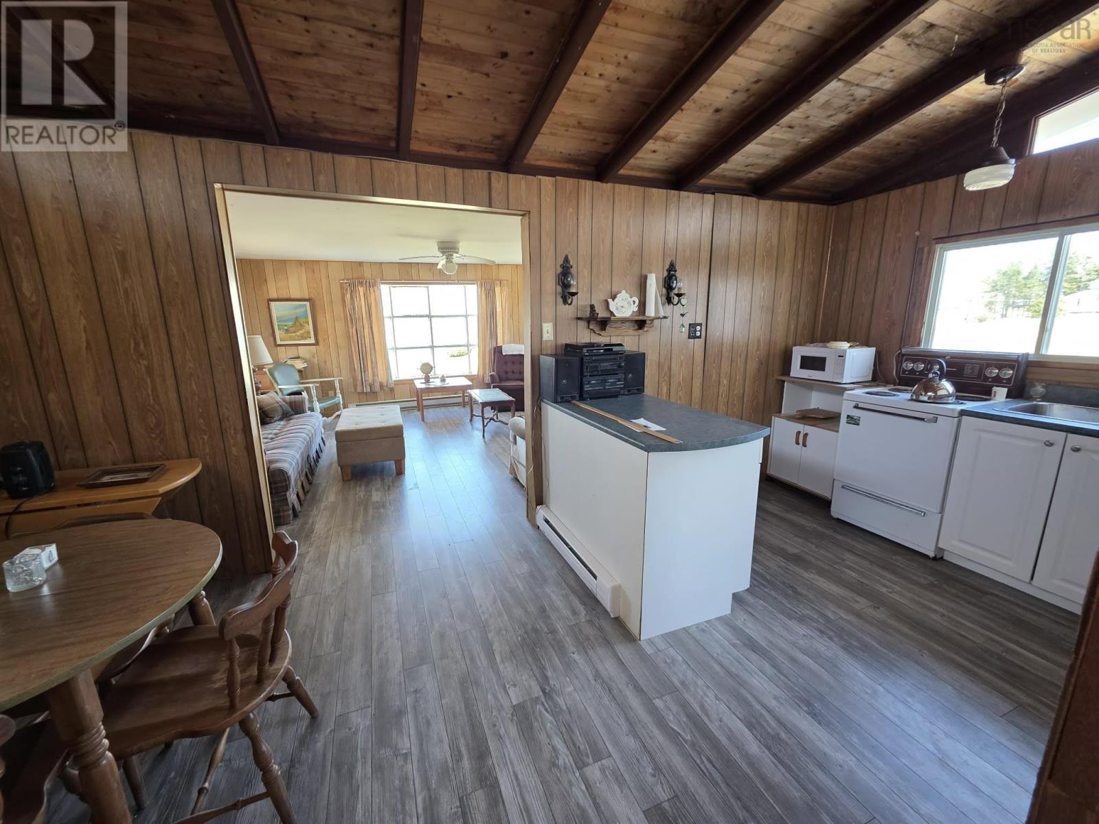 Property 7 of 17 of 15 Alex MacEachern Crescent