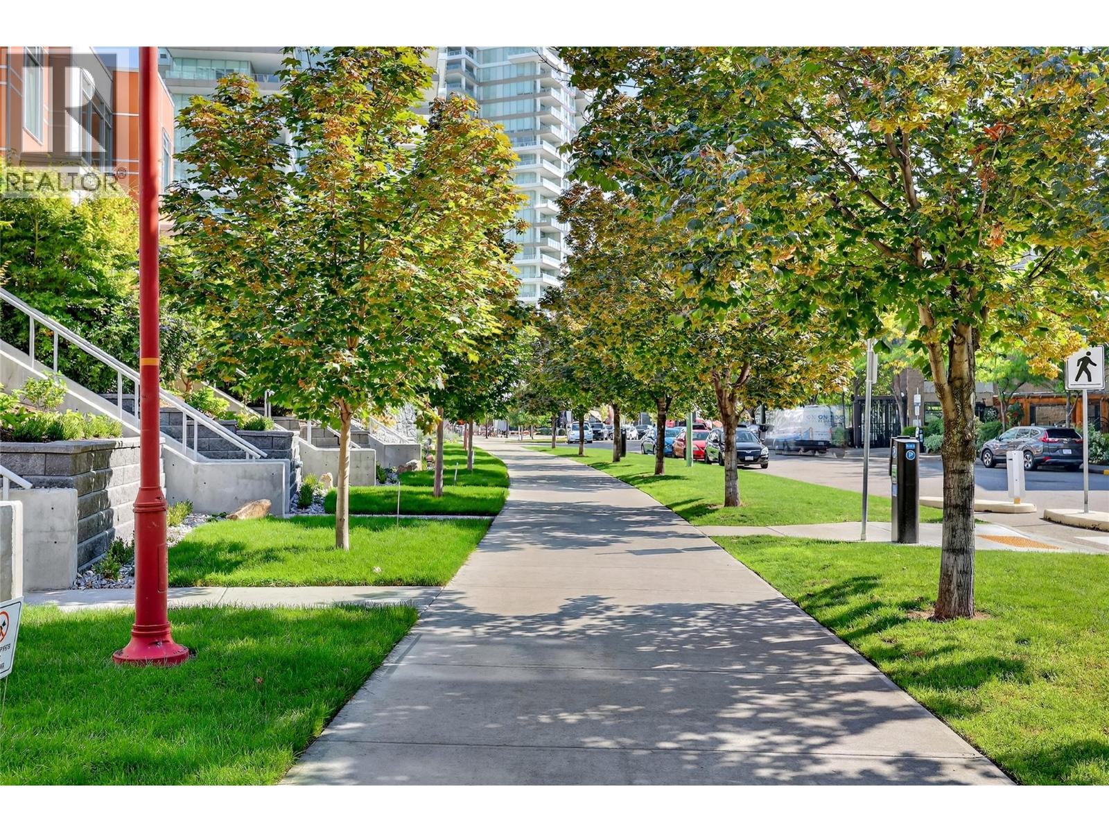 103 1151 Sunset Drive, Kelowna