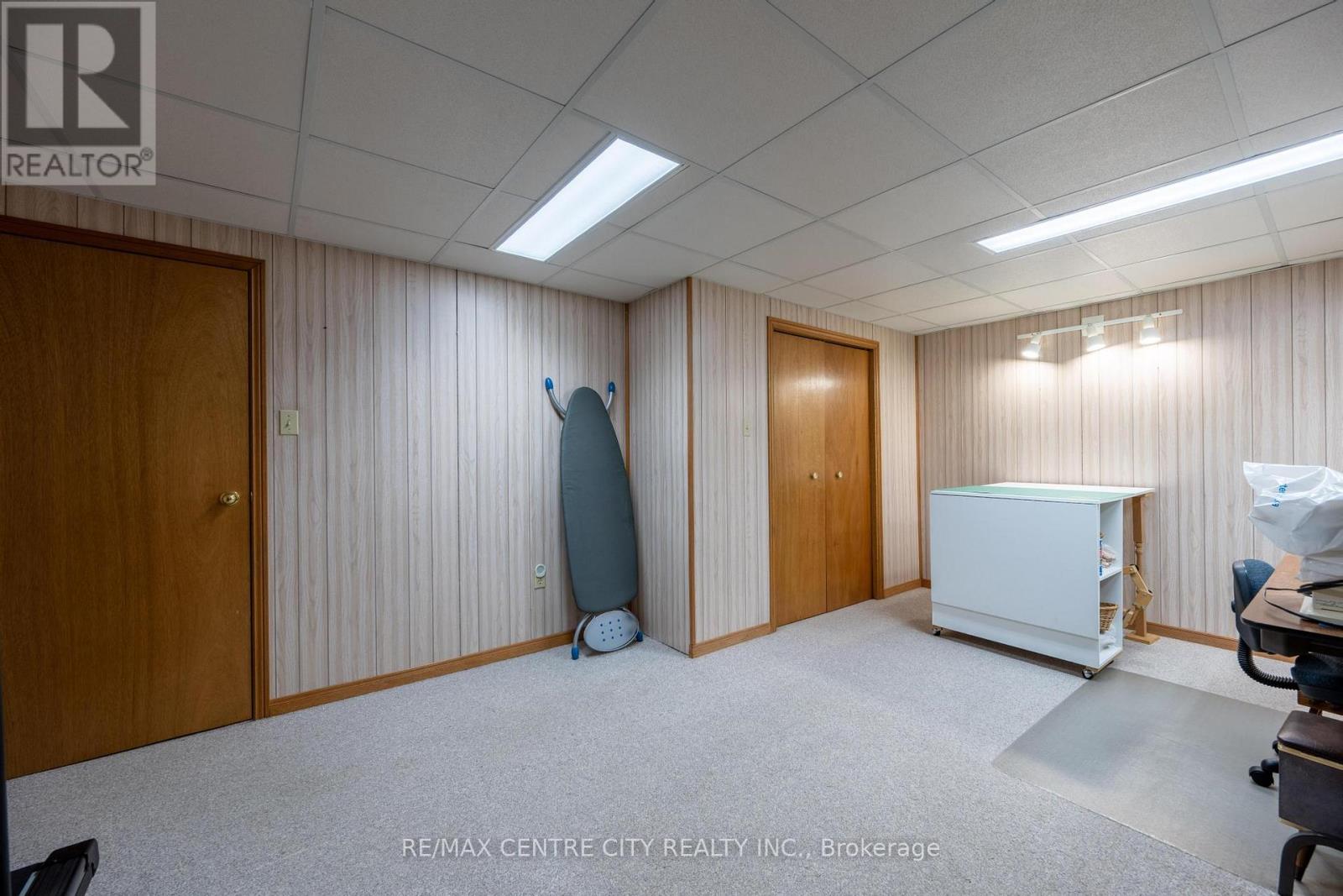 22 SADDY CRESCENT - 25