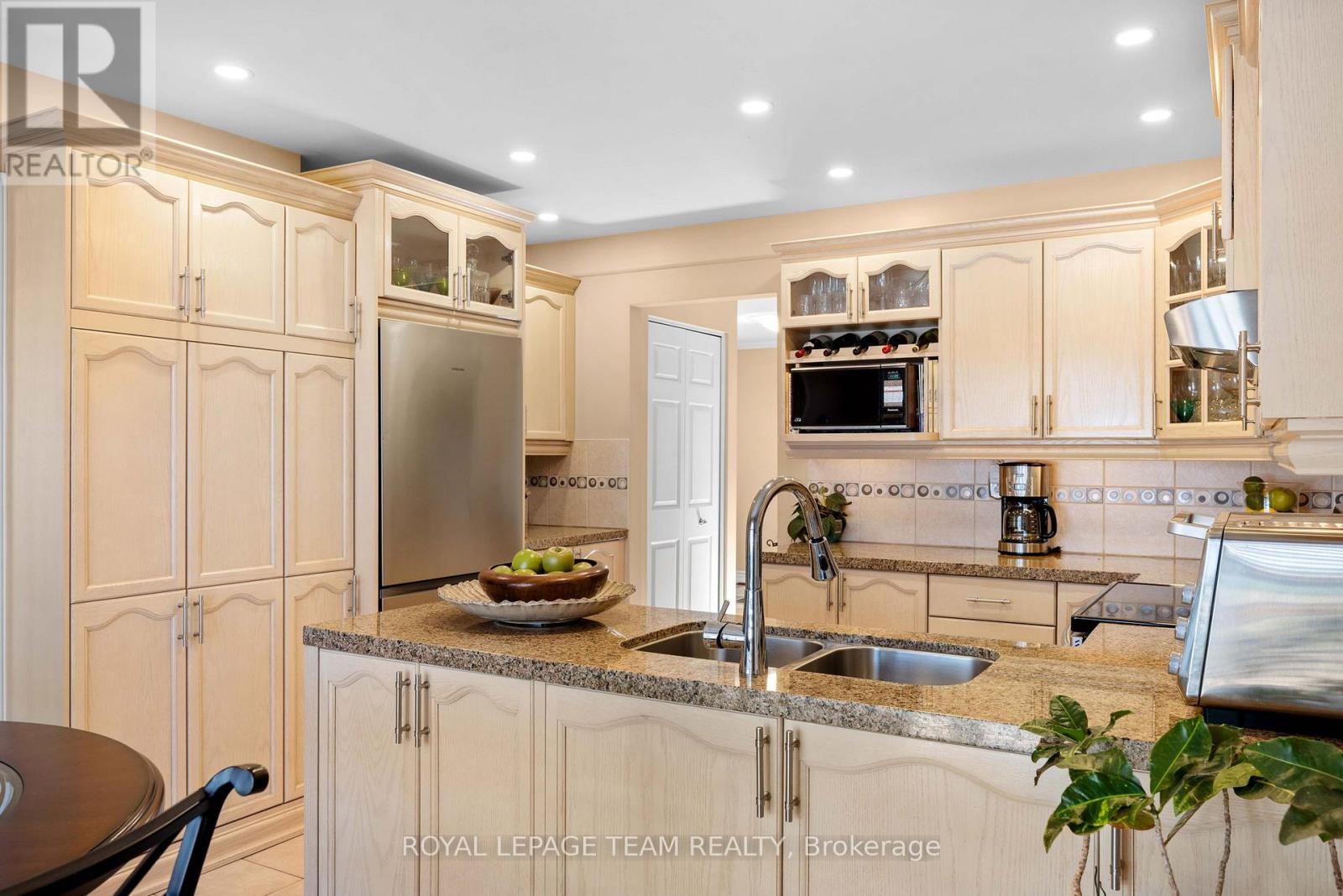 6526 TOONEY DRIVE - 11