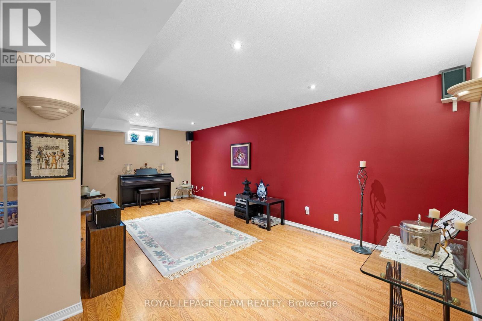 6526 TOONEY DRIVE - 22