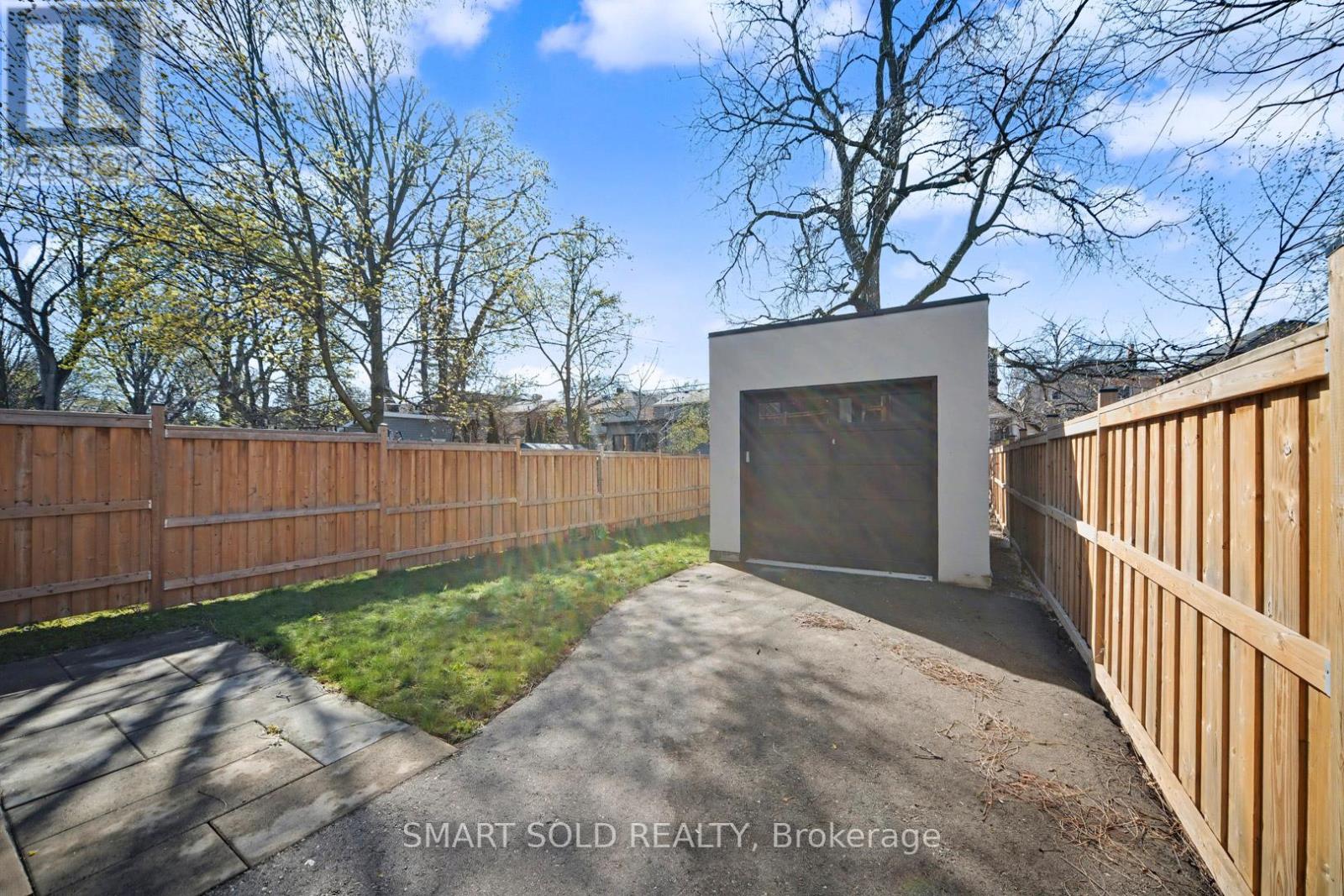443 HILLSDALE AVENUE E - 42