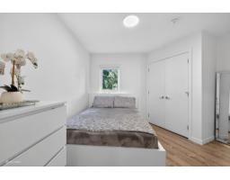 318 13968 Laurel Drive, Surrey, BC V3T0S9 Photo 12
