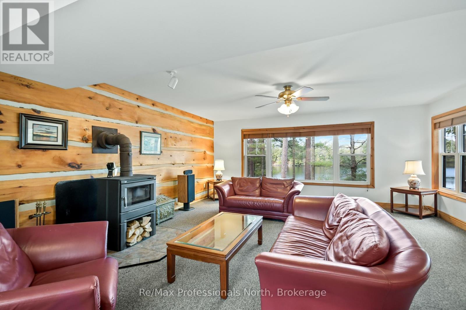 #38 1090 ARUNDEL LODGE ROAD - 16