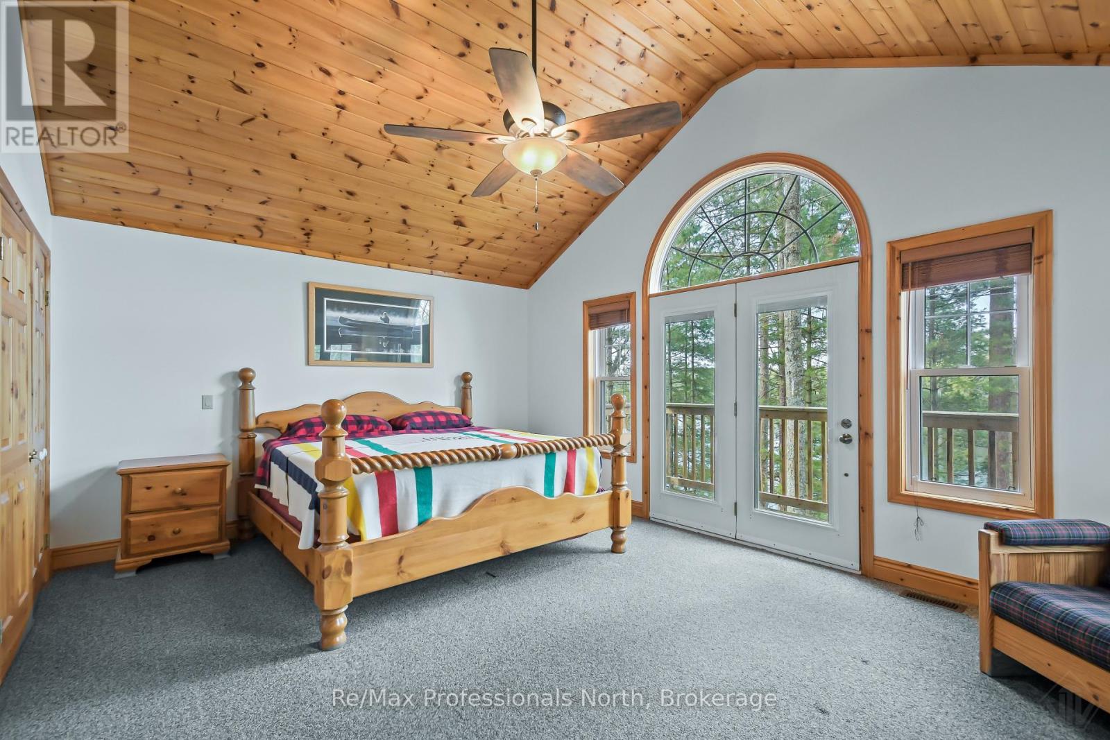 #38 1090 ARUNDEL LODGE ROAD - 22