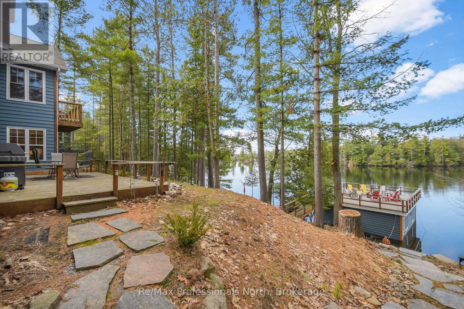 #38 1090 ARUNDEL LODGE ROAD - 35
