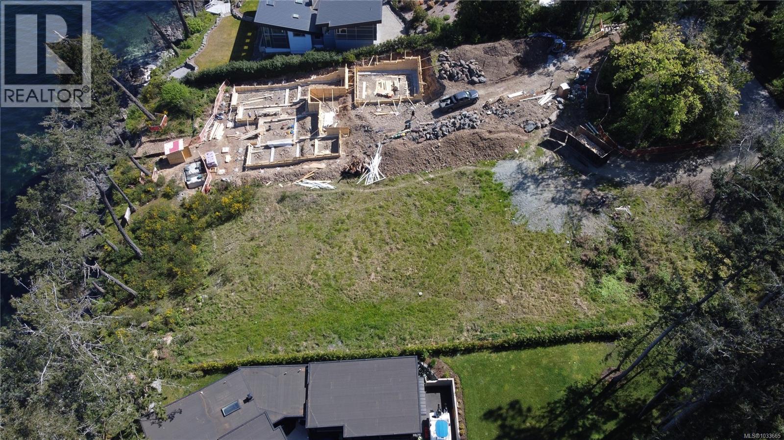 760 Lands End Rd — photo 32