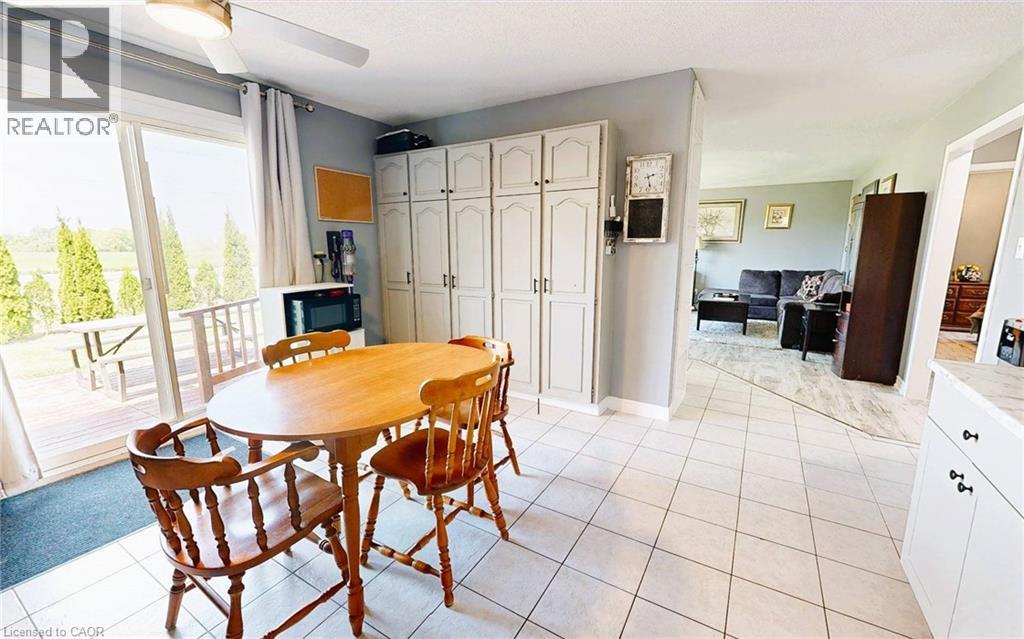 5282 SPRINGCREEK Road - 18