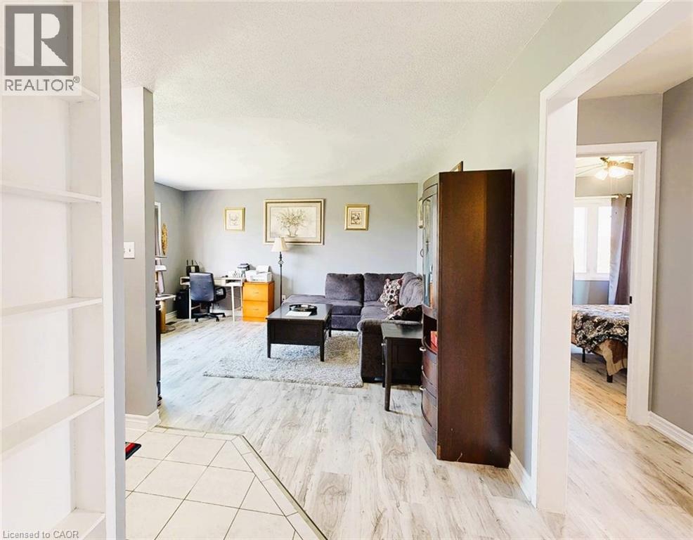 5282 SPRINGCREEK Road - 9