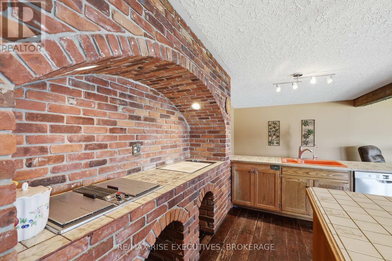 5054 LOWER ROUND LAKE ROAD — photo 15