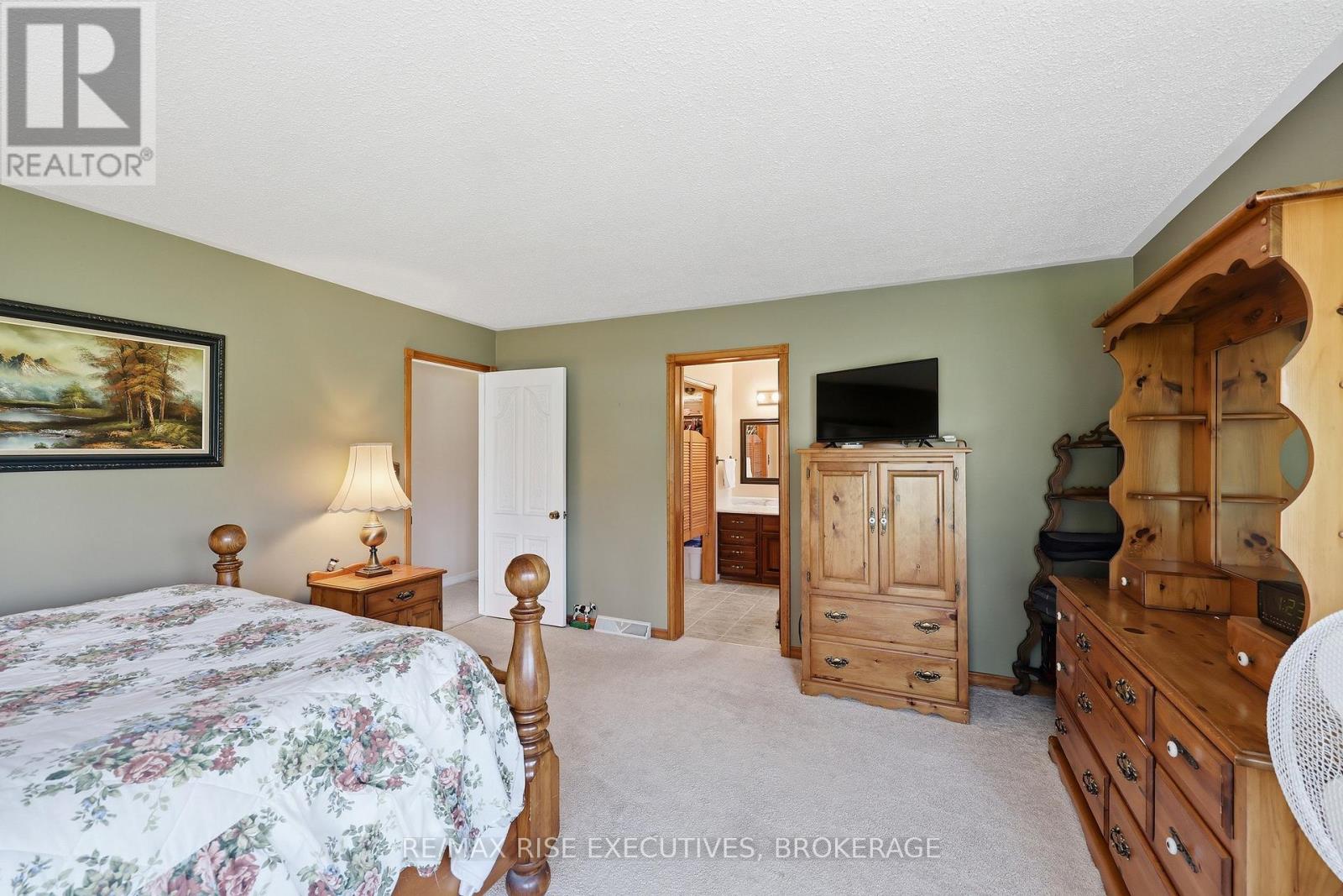 5054 LOWER ROUND LAKE ROAD — photo 26