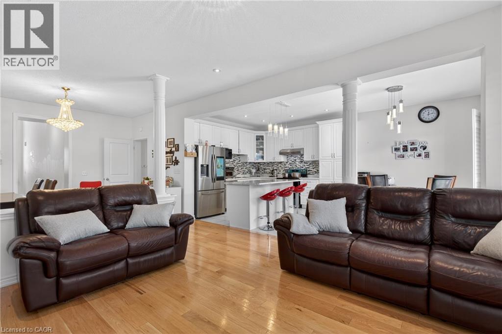 27 FINGLAND Crescent - 10
