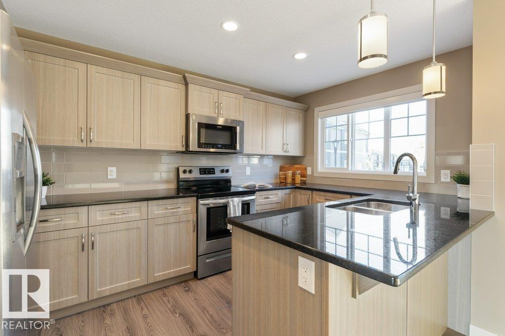 #6 1391 STARLING DR NW, Edmonton