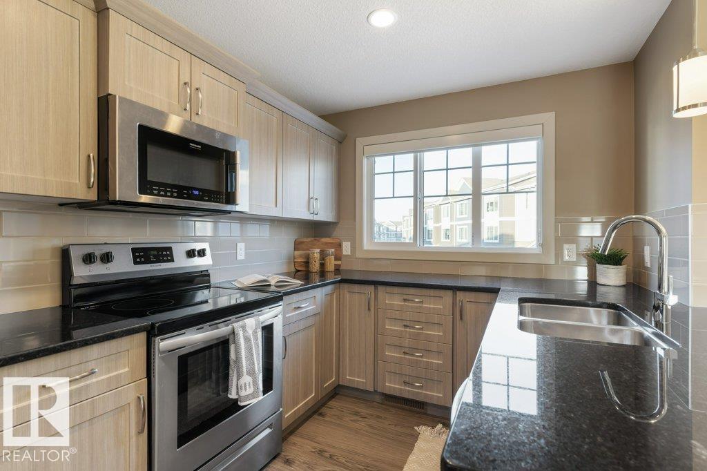 #6 1391 STARLING DR NW, Edmonton