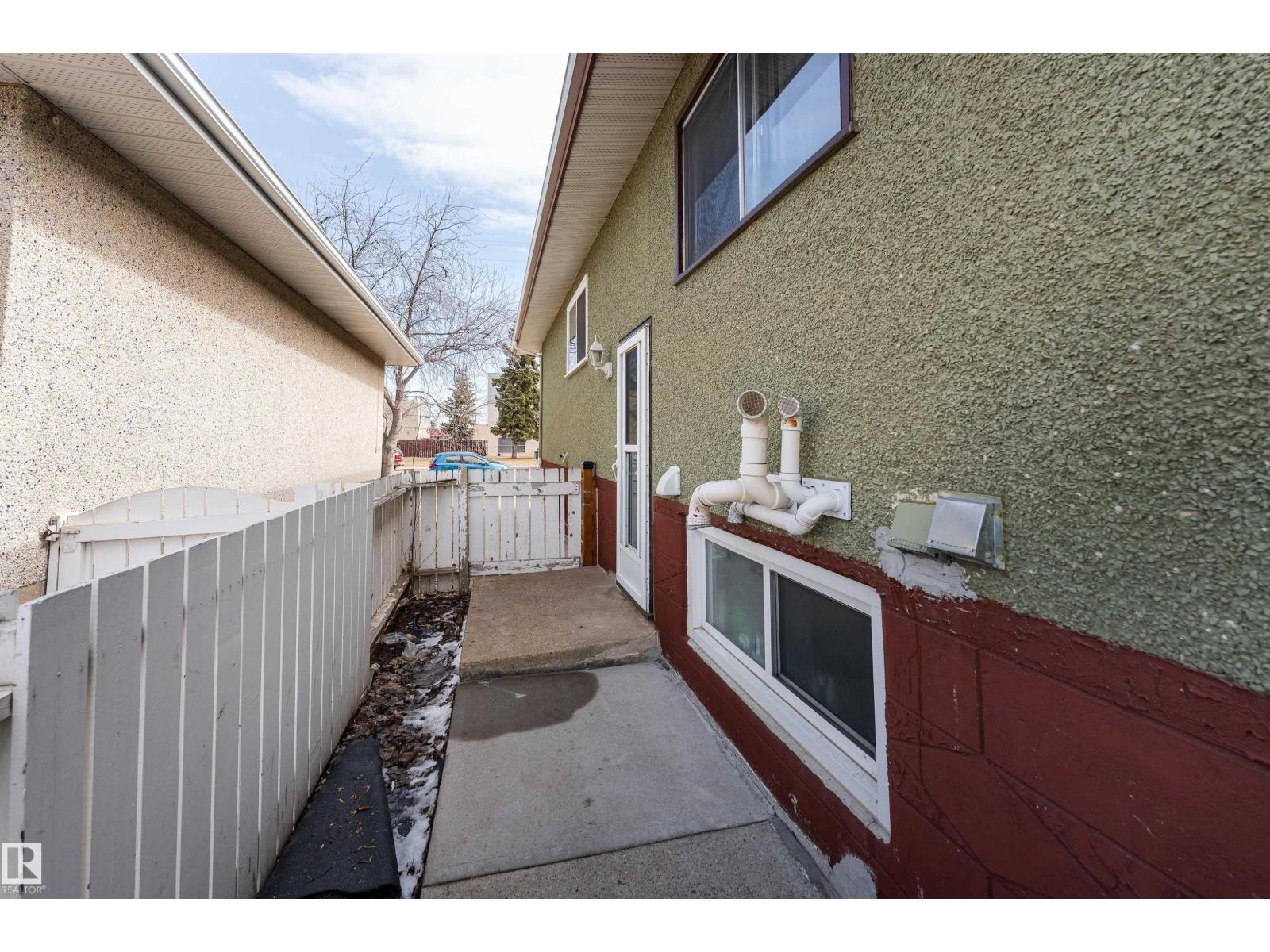 12928 - 12930 101 ST NW, Edmonton