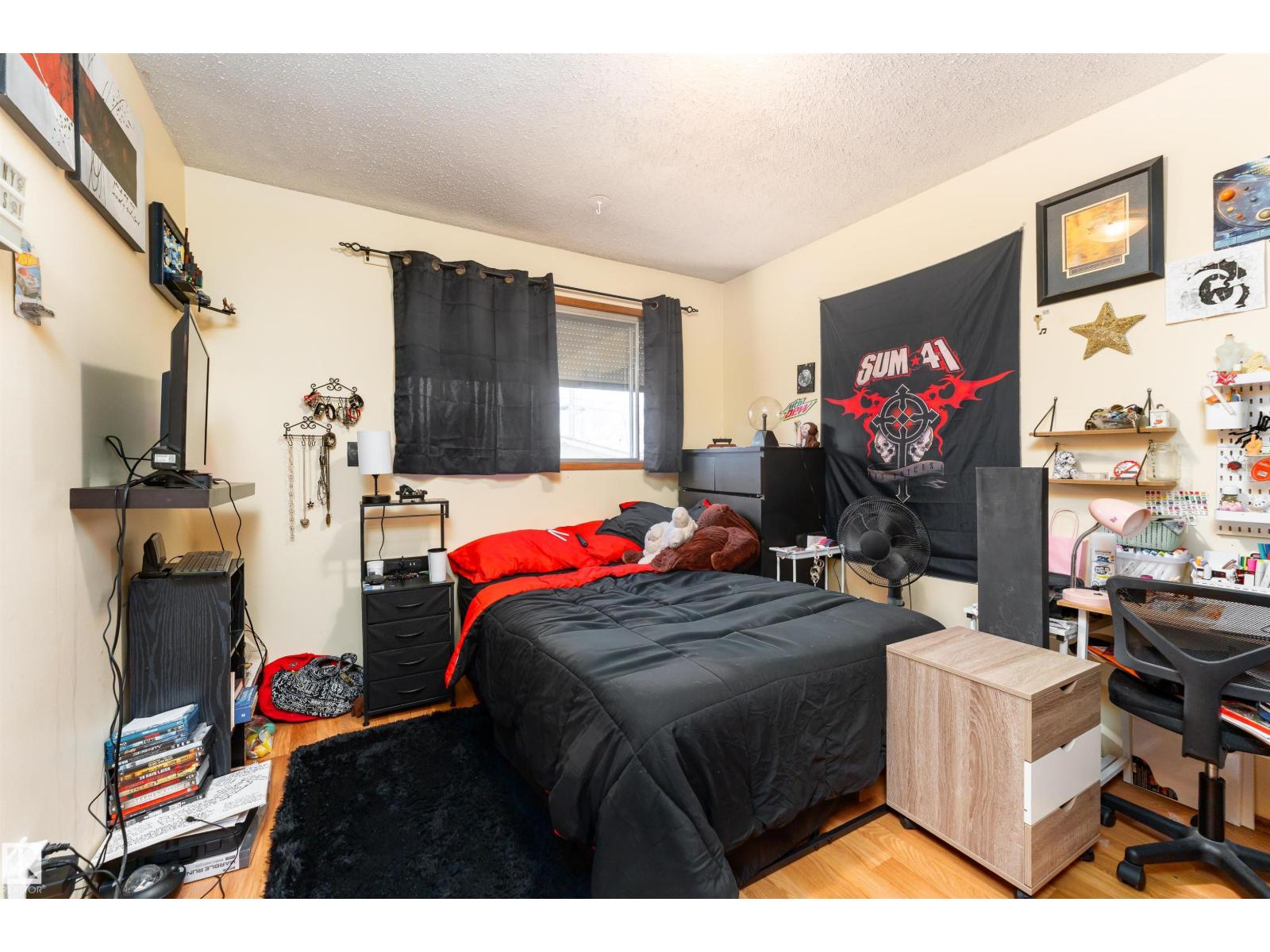 12928 - 12930 101 ST NW, Edmonton