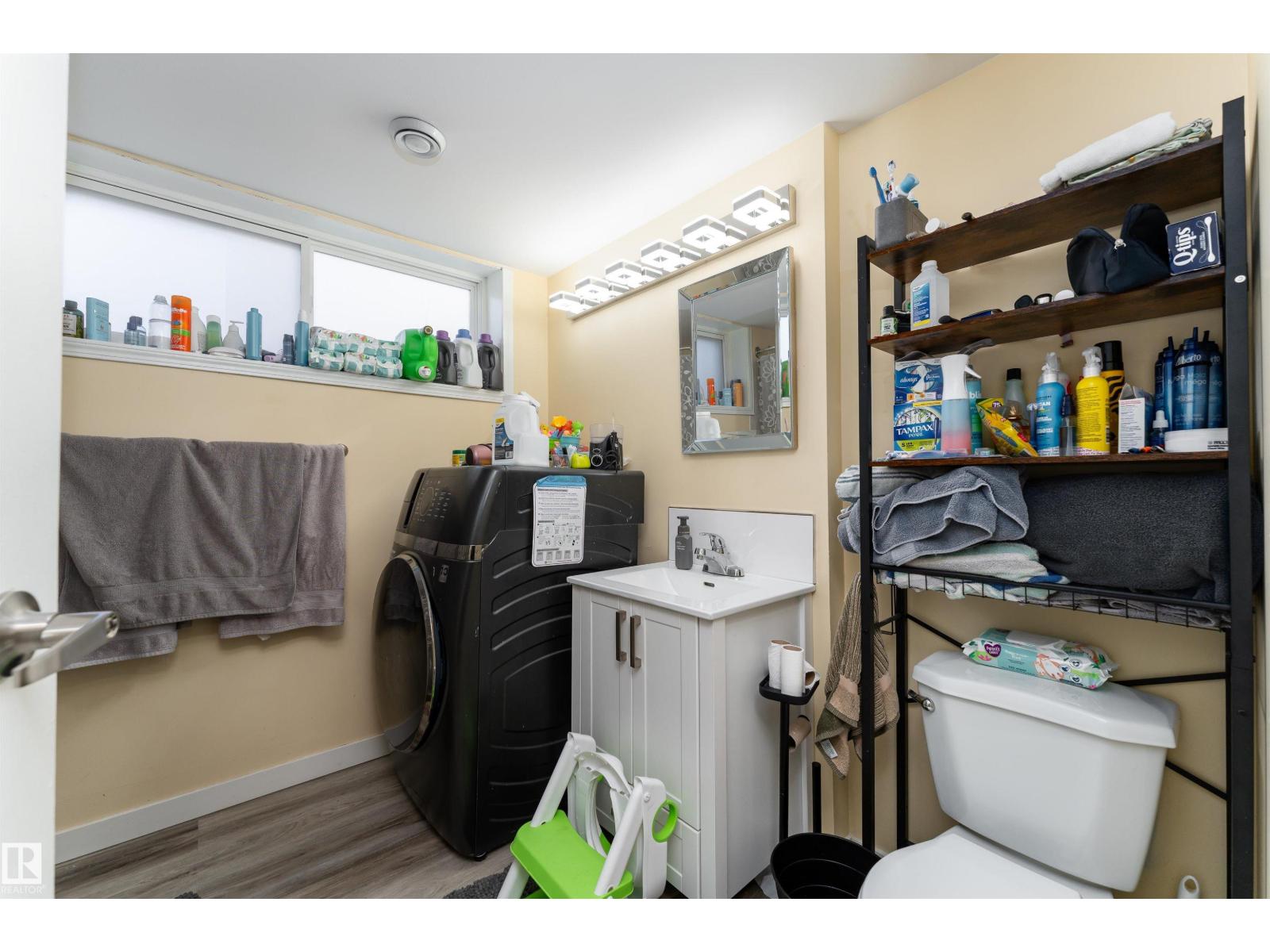 12928 - 12930 101 ST NW, Edmonton