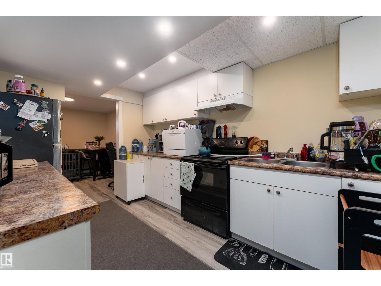 12928 - 12930 101 ST NW, Edmonton