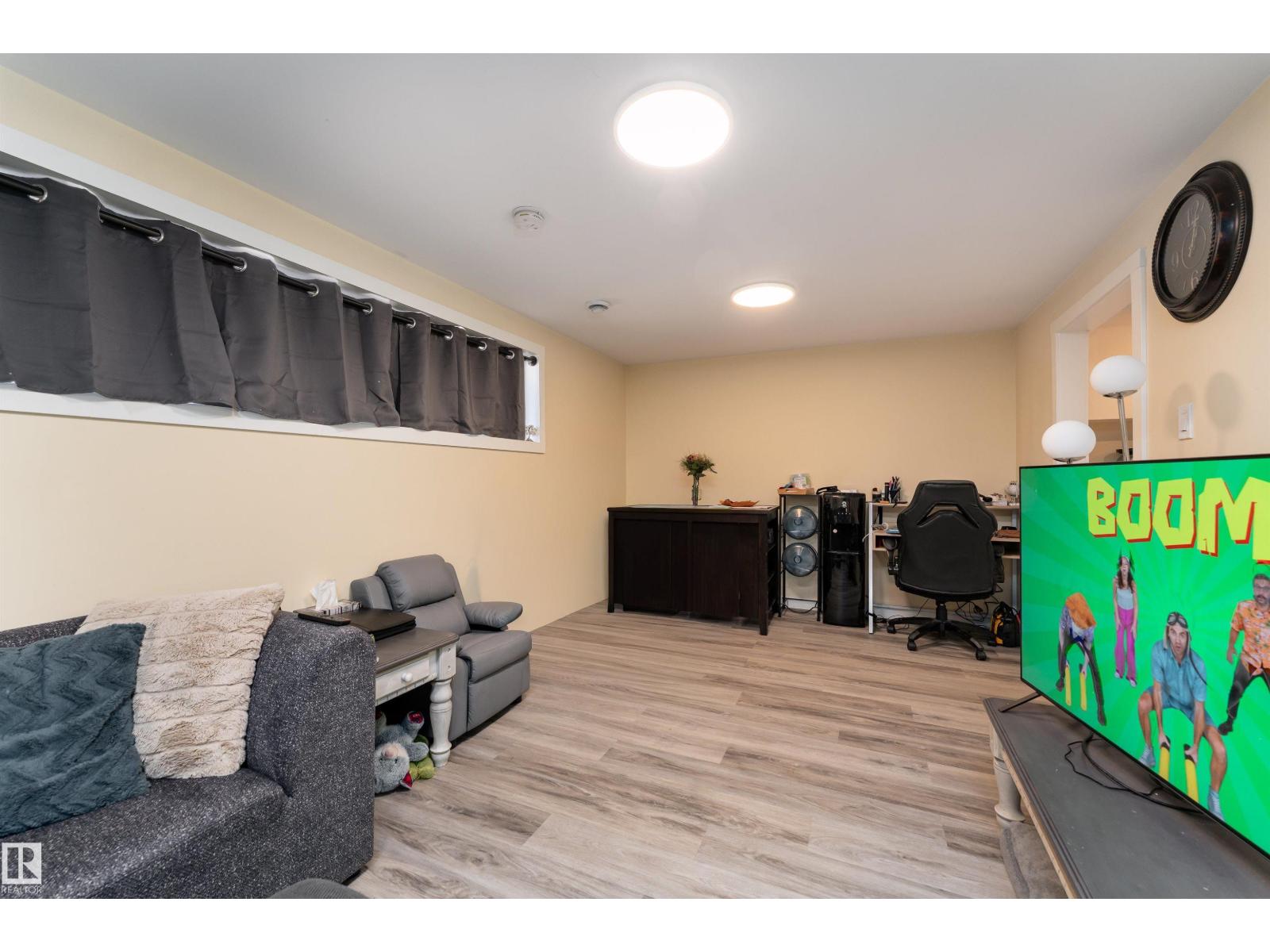 12928 - 12930 101 ST NW, Edmonton