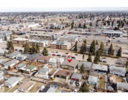 Primary Bedroom - 12928 - 12930 101 St Nw, Edmonton, AB T5E4E7 Photo 6