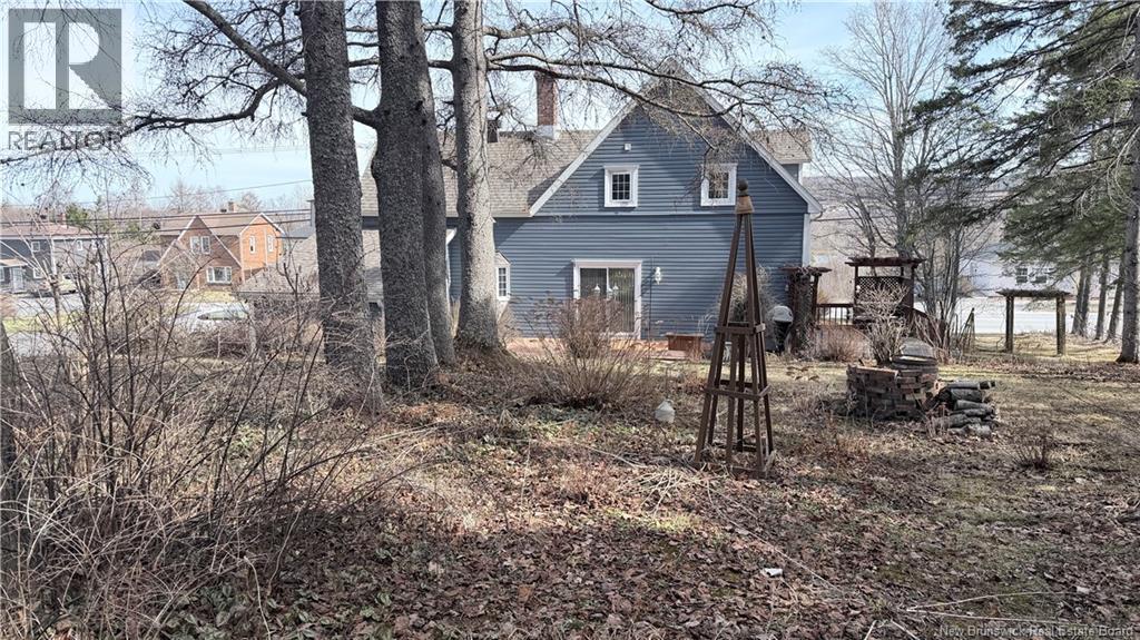 1437 Principale Street - 34