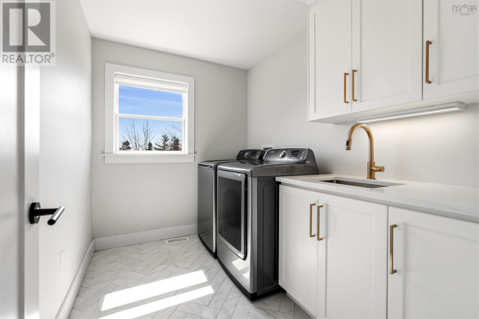 460 McCabe Lake Drive, Indigo Shores — photo 34